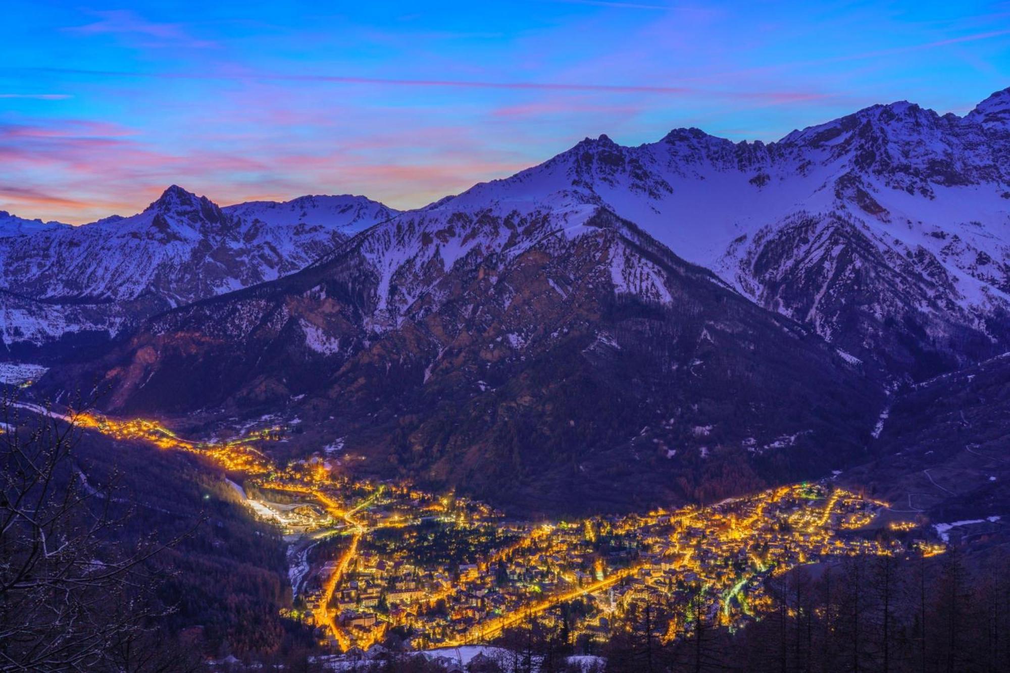 Il Rododendro City Center - Happy Rentals Bardonecchia Εξωτερικό φωτογραφία